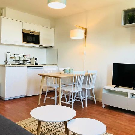 Appartement Sur L'Ile De Nantes - Place De Parking Gratuit エクステリア 写真